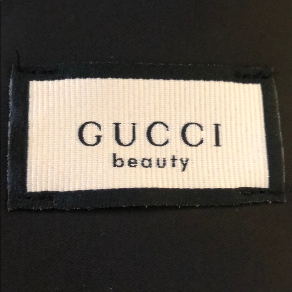 GUCCI Cosmetic Bag - w/Ribbon Zipper Pull - Picture 3 of 4